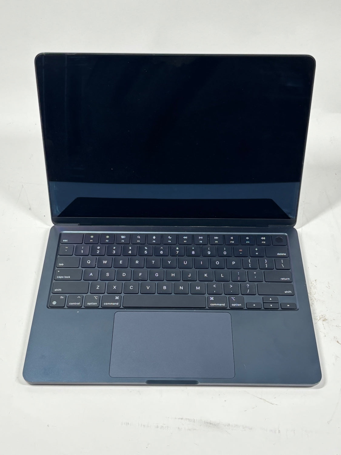 2022 Apple MacBook Air 13.6